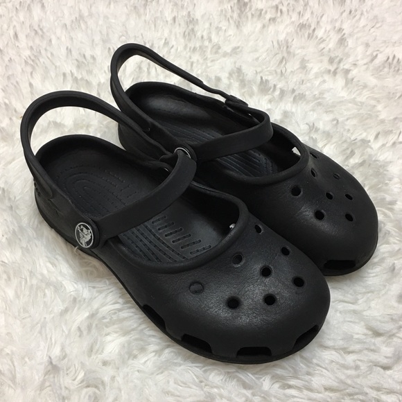 black mary jane crocs